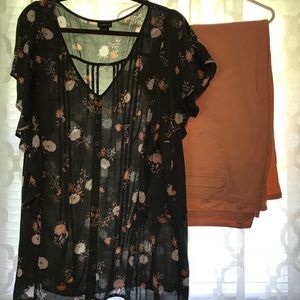 Torrid blouse size 3